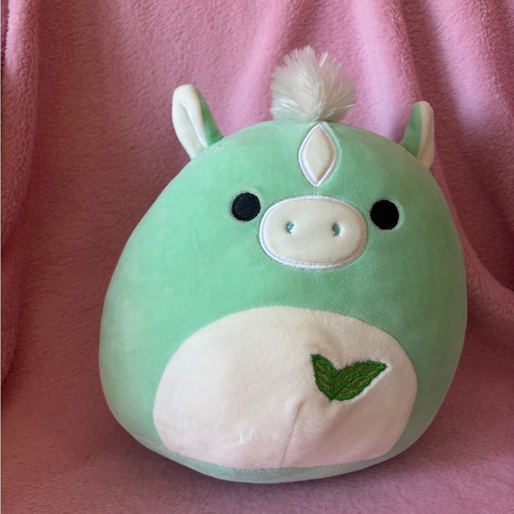 Squishmallows Kentucky derby horse plush “mint”